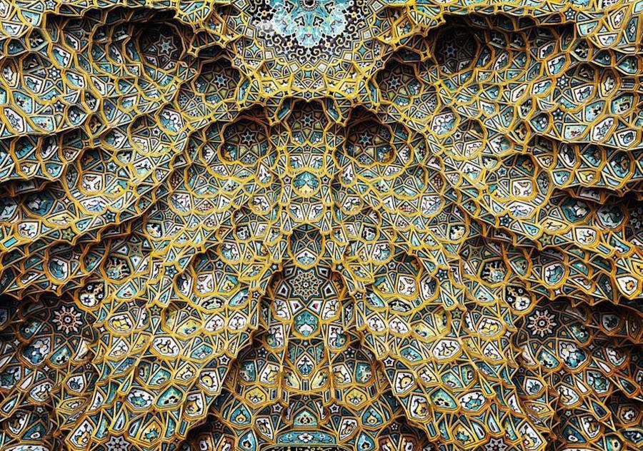 muhtesem-tavanlariyla-iran-mimarisi-camiler-artmanik-6